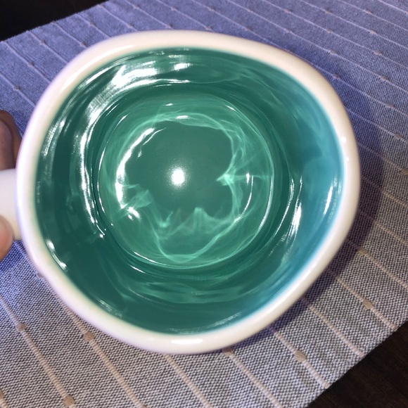 New Rae Dunn “Cool Mom” mug - Picture 4 of 6